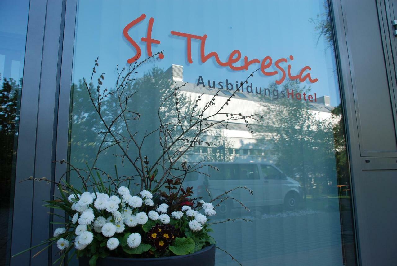 Ausbildungshotel St. Theresia München Exteriör bild